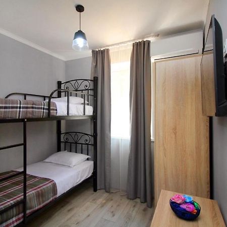 Kaznest Apart-Hotel Almaty Exterior foto